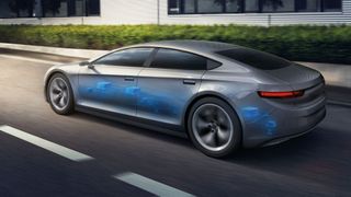 Die Herstellung der Batterien von E-Fahrzeugen ist sehr ressourcenintensiv. (Bild: Bosch)