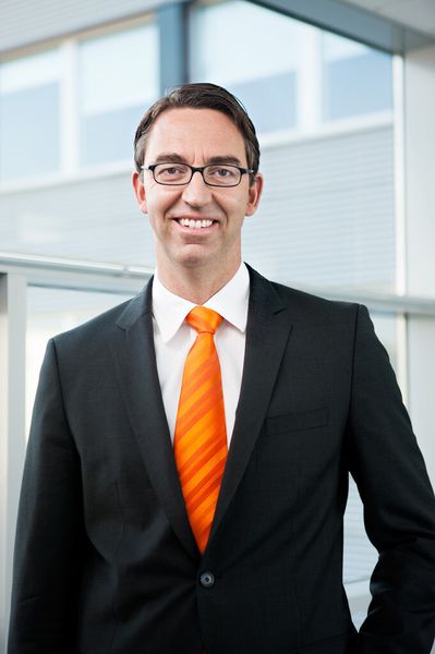 „Wir freuen uns, mit der Daimler AG einen starken Entwicklungspartner an der Seite zu haben, mit dem wir gemeinsam das Thema Mensch-Roboter-Kooperation vorantreiben können