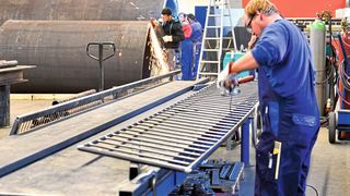 Energiepreisexplosion, Rohstoffmangel, drohendes Gasembargo! Das ist das Schreckgespenst-Trio, das die Angst in der Metall- und Elektrobranche schürt. Hier ein Lagebericht von Gesamtmetall, basierend auf einer repräsentativen Umfrage. (Bild: P. Steinfuss)