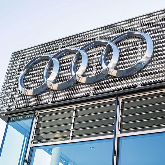 Audi gewähr verschiedene Hilfen, um den Abverkauf von Neu- und Gebrauchtwagen anzukurbeln.(Bild:  Berolina)