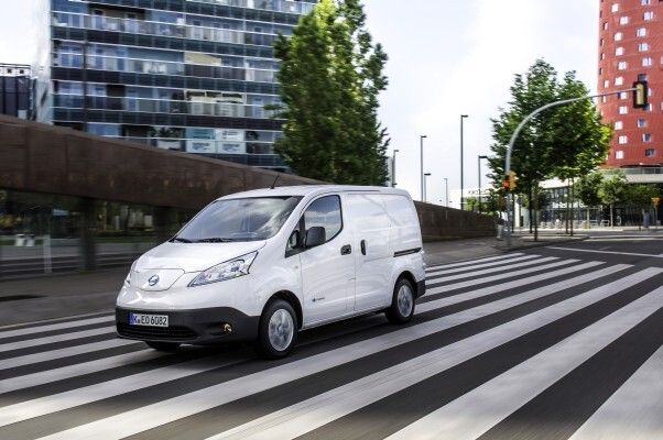 Der elektrische Kleintransporter Nissan e-NV200 verbindet das Beste aus zwei Welten (Nissan)
