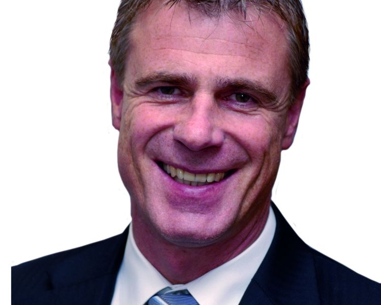 Uwe Häberer, Leiter Werkzeugmaschinen von Siemens Industry: „Es gibt aus unserer Sicht schlichtweg noch keine praxistauglichen und ausgereiften Lösungen. Wettbewerber haben hierzu auch keine wirklich zufriedenstellenden Konzepte, obschon sie das Thema seit Jahren bewerben.“ Bild: Siemens Industry (Archiv: Vogel Business Media)