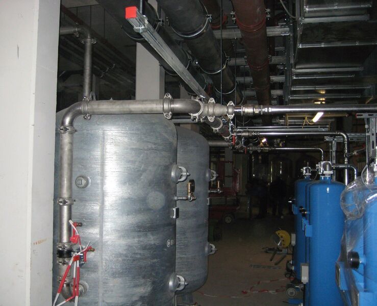 Cooling water, heating water, compressed air and various types of treated water are generated in the institute’s media centre and distributed through 600 metres of mains piping. (Picture: Victaulic India)