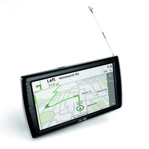 Das Moov Spirit V735 von Mio sorgt mit einem integrierten DVB-T-Tuner für Unterhaltung.