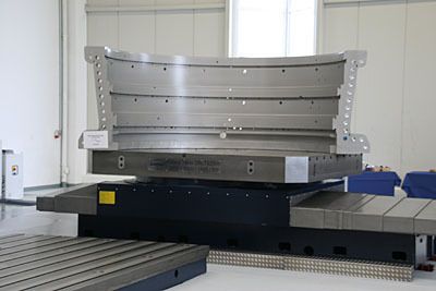 NC-Rundtisch mit einer zulässigen Beladung von 60 t. (Archiv: Vogel Business Media)