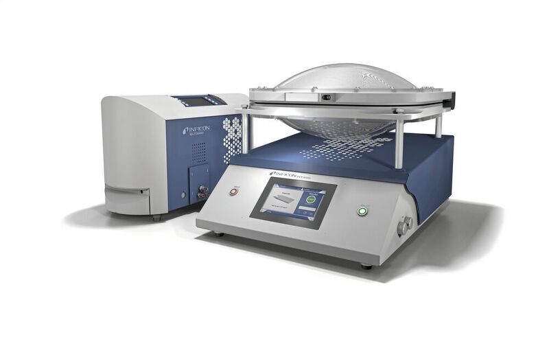 Inficon ELT3000 zur Batteriezellenprüfung, hier mit flexibler Prüfkammer FTC3000 für Pouch-Zellen. (Inficon)