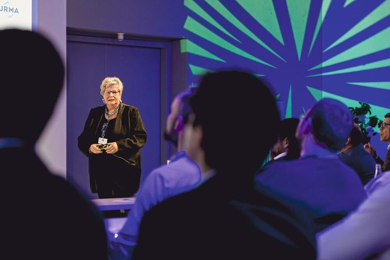 Petra Preiß, GFE, über die wirtschaftliche Wiederaufbereitung von Präzisionsbohrwerkzeugen entlang der gesamten Prozesskette. (Bild: Stefan Bausewein)