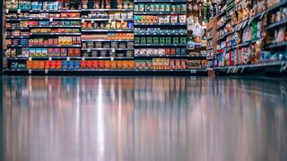 Advanced recycling technology helps capture the value of plastics that currently go unrecycled, like snack wrappers, food pouches, and plastic toys. (Source: Pixabay)