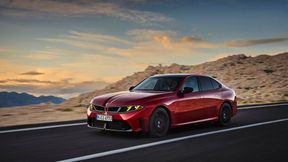Die Geschichte des 3er BMW geht weiter. Die Modellgeneration G50 löst den seit 2019 gebauten G20 ab, verwendet aber dessen Bodengruppe und Antriebe weiter. (Bild: BMW)