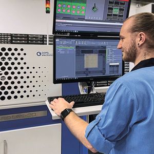 Bei ersten Versuchen hat Kraus Hardware das AOI-System genutzt, um die Qualität des Reballings zu überprüfen.(Bild:  Kraus Hardware)
