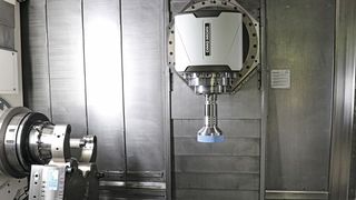 MS Ultraschall nutzt auch die Schleifoption des Dreh-Fräszentrums CTX beta 2000 TC von DMG Mori. Für perfekte Oberflächen wird die Schleifscheibe samt Haimer-Schleifaufnahme vor dem Einsatz feingewuchtet. (Bild: Haimer)