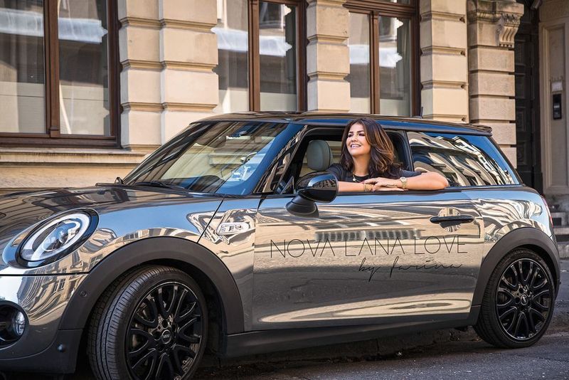 Eine Kooperation mit der Instagrammerin Nova Lana Love sorgte für ein großes Echo. (Brandenburg/Rauhut Photography)