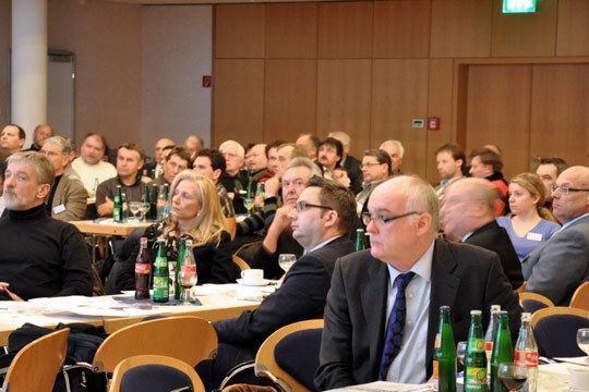 Einige Mitglieder hatten ihre Anreise wegen Schneefalls in Süddeutschland abbrechen müssen. Rund 160 kamen dennoch nach Gernsheim. (Archiv: Vogel Business Media)