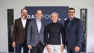 Die erweiterte Führung von Dataforce: (v.l.) Marcus Blum (CFO), Mirko Meyer-Wehmann (CIO), Marc Odinius (CEO), Levent Simal (CSO). (Bild: Dataforce)