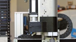 Die Hub-Dreh-Einheiten von ERO-Führungen sind in 3 Baugrößen erhähltlich. Sie eignen sich unter anderem für Pick-and-Place- sowie Montageanwendungen. (ERO-Führungen)