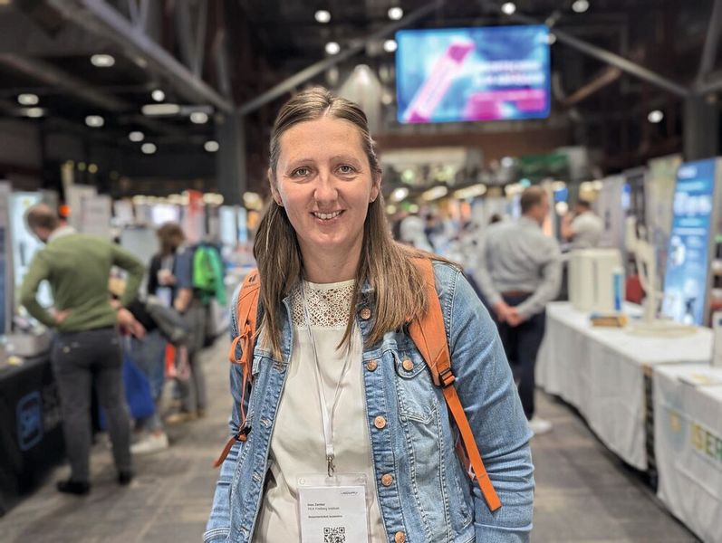 Besucherstimmen der LAB-SUPPLY Chemnitz 2025  Ines Zenker, FILK Freiberg Institute:   „Ich bin begeistert, dass es auch mal in Chemnitz eine LAB-SUPPLY gibt.  Als Mikrobiologin kann ich zwar mit vielen Ständen aus der chemisch-physikalischen Richtung nur wenig anfangen, aber trotzdem waren heute auch für mich ein paar interessante Sachen dabei.“    Mehr Infos zu den kommenden LAB-SUPPLY-Messen finden Sie auf www.lab-supply.info (Bild: VCG – Lüttmann)