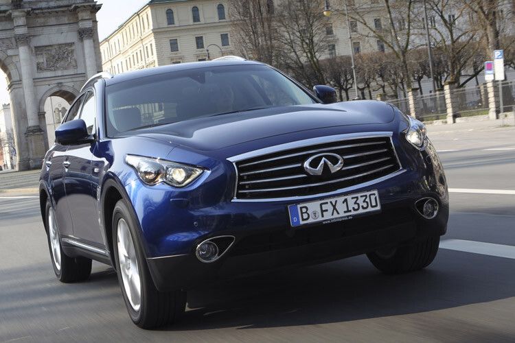 Platz 2 – Infiniti FX50: Das SUV, das beim KBA noch unter der alten Bezeichnung EX geführt wird, konnte die deutschen Käufer bislang nicht überzeugen. (Foto: Hersteller)