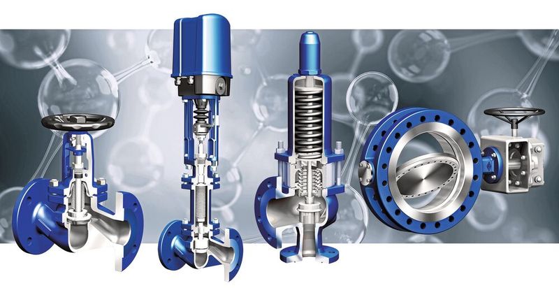 Übersicht ausgewählter Ari-Armaturen für die Wasserstoff-Wertschöpfungskette: (v.l.) das Handabsperrventil Faba-Plus, das Stellventil Stevi Pro mit elektrischem Stellantrieb Premio-Plus 2G, das Sicherheitsventil Safe und die dreifach exzentrische Prozessklappe Zetrix. (Bild: Ari-Armaturen)
