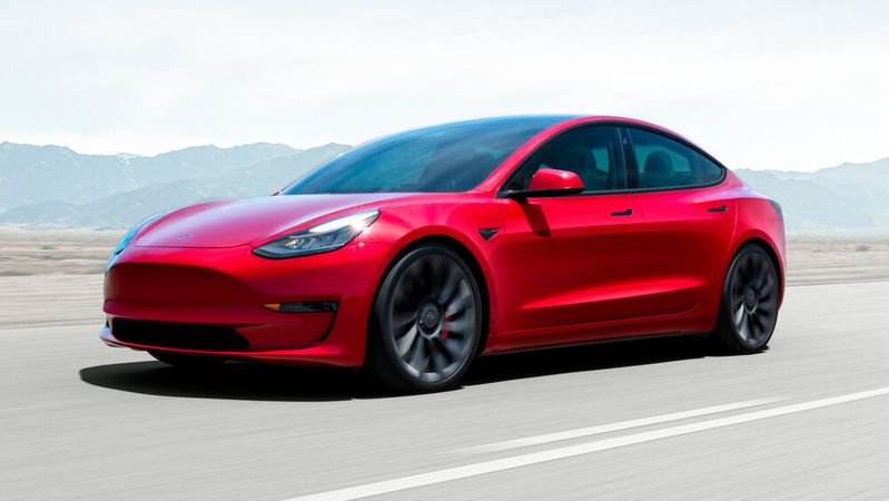 Tesla verzeichnete im Juni extrem viele Neuzulassungen des Model 3 in Europa.(Bild:  Tesla)