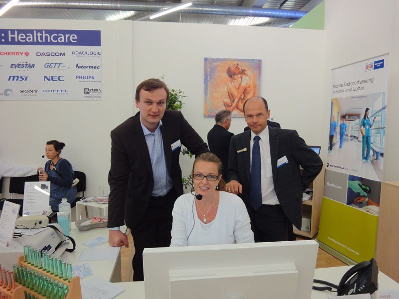 Bei Erwin Gutic, Judith Gratias und Stefan Klima, MMD Monitore (v.l.), steht die Gesundheit an erster Stelle. (Archiv: Vogel Business Media)