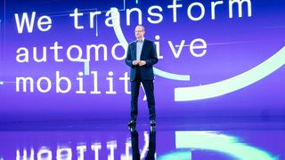 Cariad-CEO Dirk Hilgenberg präsentiert die neue Marke. (Cariad)