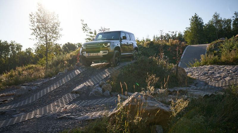 Das neue neue Gelände liegt nur wenige 100 Meter vom alten Experience Center entfernt in Wülfrath. (Bild: Torsten Klinkow)