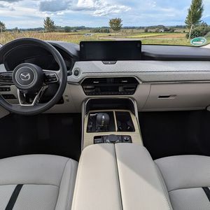 In der hellen Ausstattungsvariante Takumi ist das Raumgefühl besonders großzügig.(Bild:  Mauritz – VCG)