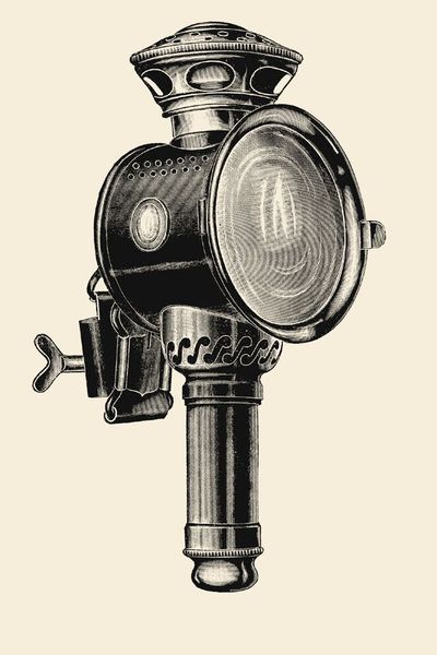 Der Name Hella wurde erstmals 1908 als Warenzeichen für eine Karbidlampe für Fahrzeuge verwendet.  (Bild: Hella)