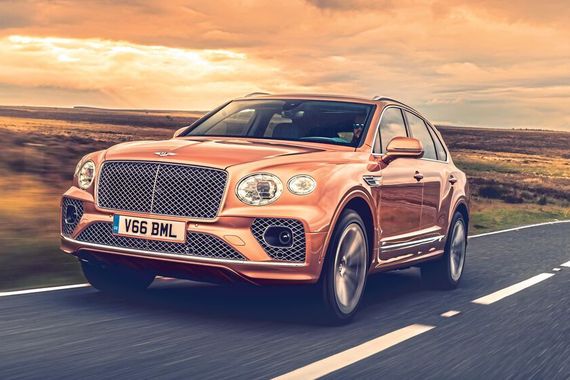 Zu Preisen ab rund 182.000 Euro bietet Bentley ab sofort den gelifteten Bentayga an.