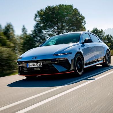 Der Hyundai Ioniq 6 N weckt beim Fahrer Emotionen, die die E-Mobilität bislang kaum erzeugen konnte. (Bild: Hyundai)