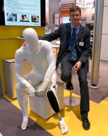 Dr. Urs Schneider, Leiter Medizin- und Bioproduktionstechnik am Fraunhofer IPA: „Die personalisierte Medizin und die digitale Prozesskette sind unsere wesentlichen Gegenwarts- und Zukunftsthemen.“ (Reinhardt / Devicemed)