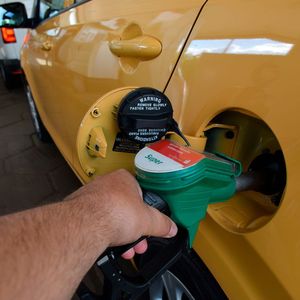 (Holz / »kfz-betrieb«)