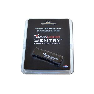 Origin Storage bietet den Datalocker Sentry mit wahlweise vier, acht und 16 Gigabyte Kapazität an. Die Preise reichen im Fachhandel von 89 Euro für die kleinste Version bis zu 149 Euro für das Spitzenmodell mit 16 Gigabyte.