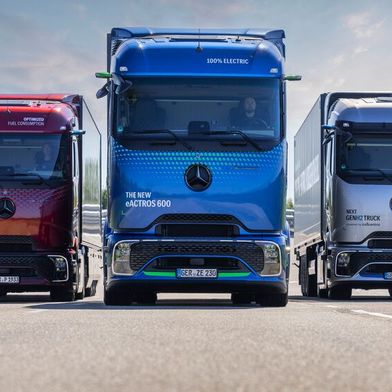 Elektrische Lkw funktionieren in der Praxis gut und zur Zufriedenheit der meisten Betreiber. (Bild: Daimler Truck)