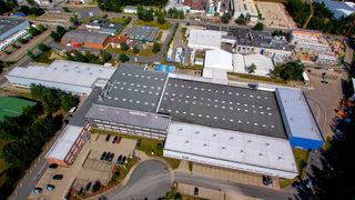 Die Produktionsstätte von Jungheinrich in Lüneburg wird ab April 2027 stillstehen. Aktuell werden hier Sonderanfertigungen hergestellt. (Bild: Jungheinrich AG)