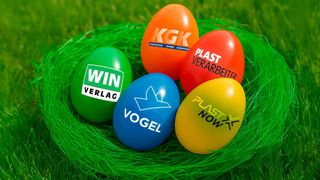 Pünktlich zu Ostern: viele neue „Kunststoffe-Eier“ im Vogel-Nest (Bild: A. Weißenberger/Vogel Corporate Solutions)