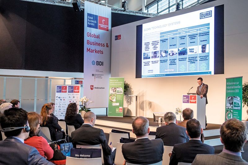 Die Industrial-Green-Tec-Conference findet in diesem Jahr am 9. April auf der Hannover-Messe statt und fällt damit wie im vergangenen Jahr auf den Messe-Mittwoch. (Bild: Deutsche Messe)