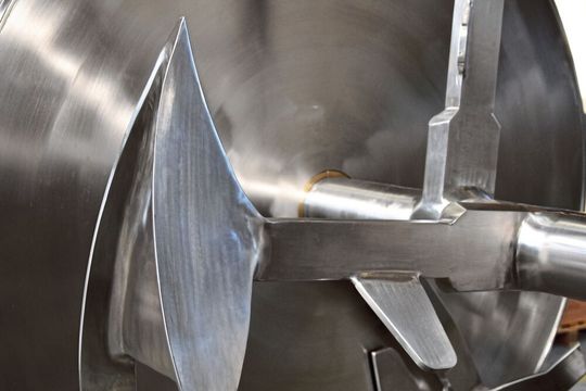 Die Einwellen-Mischer und Reaktoren sollen die hohen Anforderungen an Betriebssicherheit und Hygiene in hygienischen anspruchsvollen Branchen erfüllen.(Bild:  Gericke)