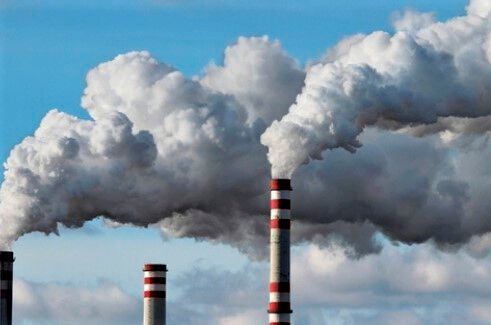 Ein Bild, dass hoffentlich bald Vergangenheit ist. Heute berät die Politik über Details zum Carbon Border Adustment Mechanism (CBAM). Wenn dabei aber nicht alle Aspekte bedacht würden, könnte es für Metall verarbeitende Mittelständler fatal werden. Das jedenfalls meint der WSM...(Bild:  S. Broke)