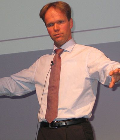 „Keine noch so gute Produktion kann herausholen, was im Büro schief läuft.“ Dr. Richard Glahn, Leiter Ver­besserungsprogramme Siemens Turbomachinery Equipment GmbH, Frankenthal. Bild: Otto (Archiv: Vogel Business Media)