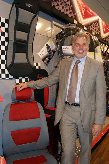 Hans-Karl Walser macht mit seinem gleichnamigen Unternehmen Sitzbezüge – die Produktlinie „Aerotex“ soll sich durch atmungsaktive Materialien auszeichnen. (Archiv: Vogel Business Media)