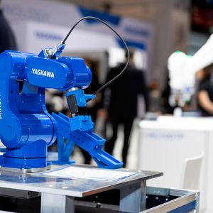 Im Fokus des Automatica-Auftritts von Yaskawa steht das umfassende  Motoman-Portfolio an klassischen Industrierobotern im Tragkraftbereich  von 0,5 bis 800 kg.(Bild:  Yaskawa)