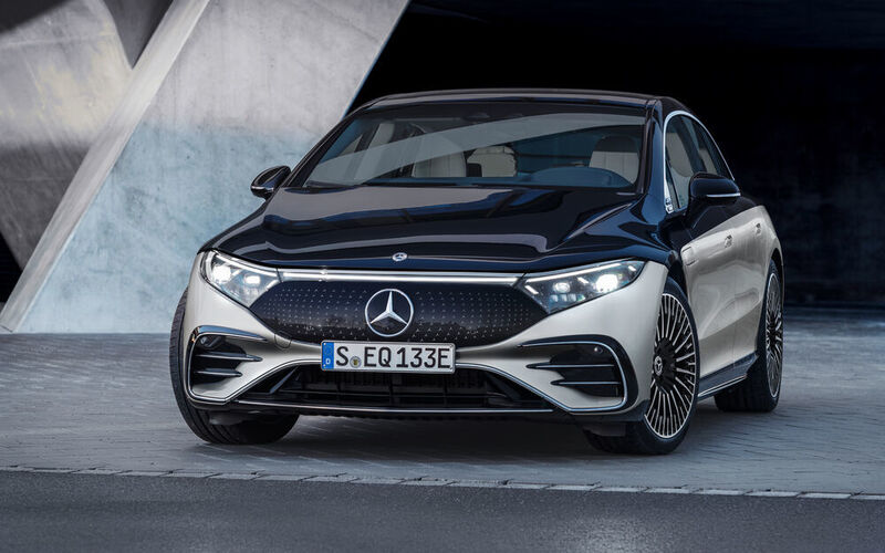 Neues Design, passend zum neuen Antrieb: Der EQS weicht deutlich vom bisherigen Mercedes-Design ab. Der Cw-Wert ist der niedrigste aller Serienmodelle: 0,20. (Daimler)