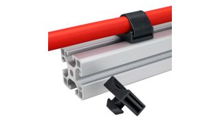 Mit einer 90°-Drehung soll sich der Hebofix-Klettbandsockel auch auf Aluschienen befestigen lassen. (Hebotec/Foto Schlotterer)