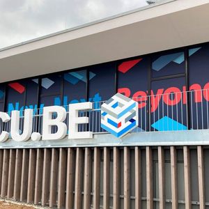 Das neue Innovations- und Kundenzentrum von Bosch Rexroth soll mit seiner Modellfabrik zeigen, was schon möglich ist und bald möglich sein wird – getreu dem Rexroth-Motto „now. next. beyond.“.