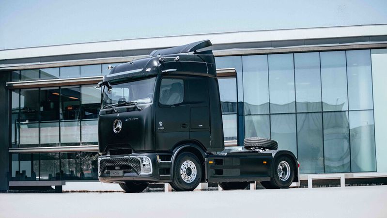 Daimler Truck hat das Geschäftsjahr 2025 mit weniger Gewinn abgesschlossen.(Bild:  Daimler Truck)