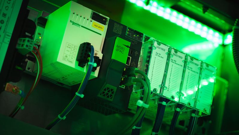 SPS-Steuerung Modicon M580 dPAC SPS-Steuerung Modicon M580 dPAC