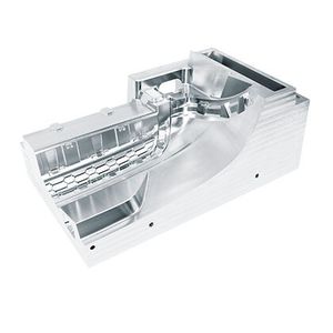 Stossstangenform gefertigt auf der «GP1350»(Bild: Grob-Werke GmbH & Co. KG)