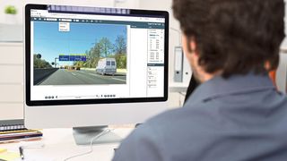 Bertrandt hat eine Automatisierungssoftware entwickelt, bei der Objekte aus Kameradaten, wie beispielsweise Verkehrsteilnehmer, auf einem Bild oder einer Bildsequenz lokalisiert und klassifiziert werden. (Bertrandt)