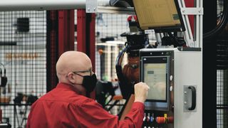 Erfolgreicher Projekt­abschluss: eine auf der Blockchain basierte Modulplattform für den sicheren Datenaustausch.  (Bild: Nico Piepenstock/Mittelstand 4.0-Kompetenzzentrum eStandards)